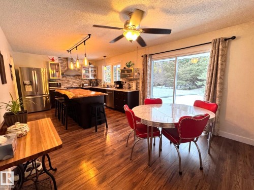 4911 46 St, Evansburg, AB - Indoor Photo Showing Dining Room