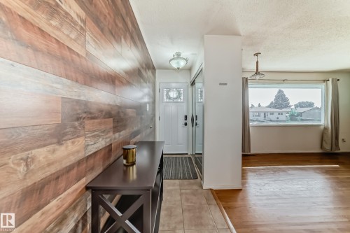 6308 144A Avenue, Edmonton, AB - Indoor Photo Showing Other Room