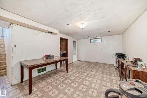 6308 144A Avenue, Edmonton, AB - Indoor Photo Showing Other Room