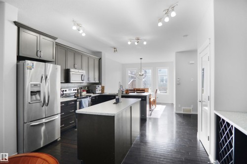 4203 Orchards Drive, Edmonton, AB - Indoor Photo Showing Kitchen With Stainless Steel Kitchen With Upgraded Kitchen