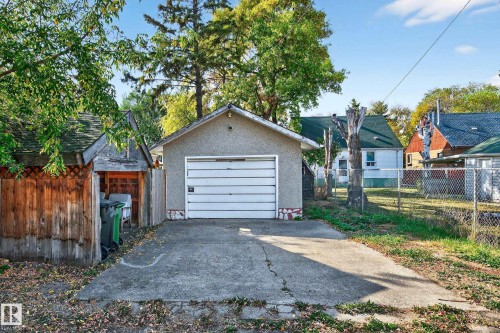 12315 103 Street, Edmonton, AB - Outdoor