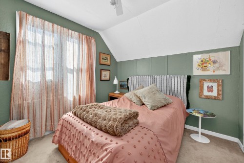12315 103 Street, Edmonton, AB - Indoor Photo Showing Bedroom
