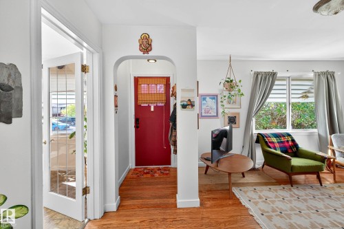 12315 103 Street, Edmonton, AB - Indoor