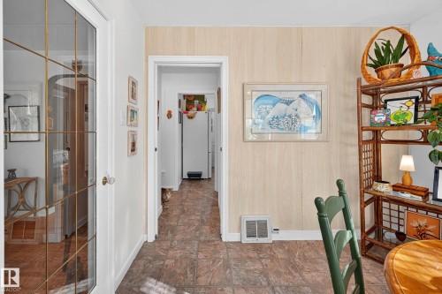 12315 103 Street, Edmonton, AB - Indoor Photo Showing Other Room