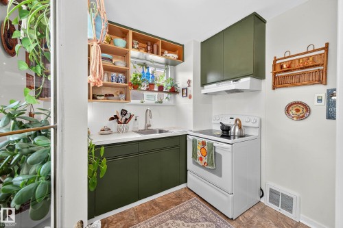 12315 103 Street, Edmonton, AB - Indoor