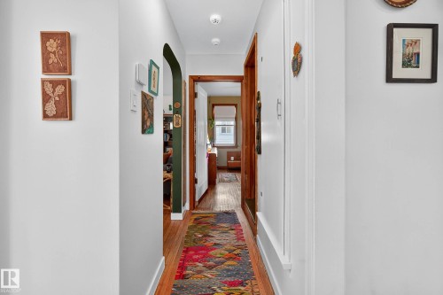 12315 103 Street, Edmonton, AB - Indoor Photo Showing Other Room