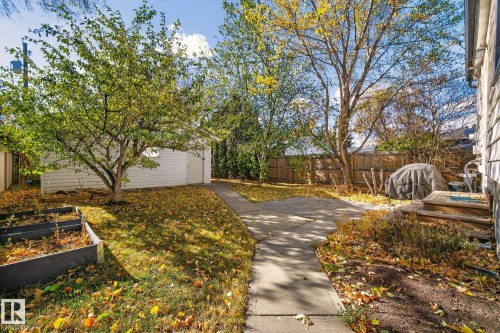 10915 67 Avenue, Edmonton, AB - Outdoor