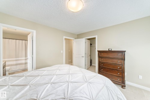 55 655 Watt Boulevard, Edmonton, AB - Indoor Photo Showing Bedroom