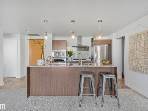 410 2504 109 Street, Edmonton, AB - Indoor Photo Showing Kitchen