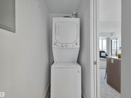 410 2504 109 Street, Edmonton, AB - Indoor Photo Showing Laundry Room