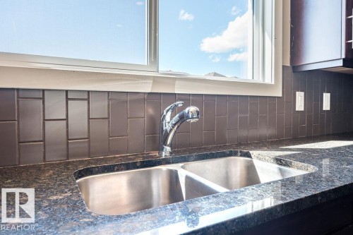 1080 Watt Promenade, Edmonton, AB - Indoor Photo Showing Kitchen With Double Sink