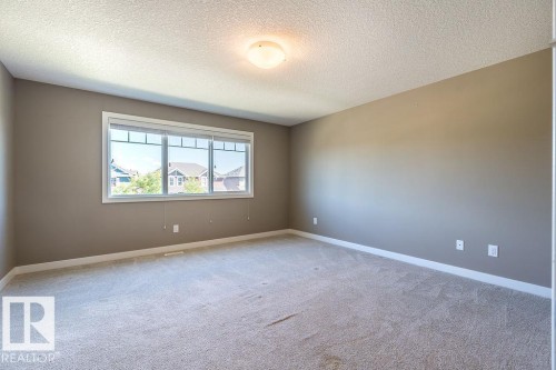 1080 Watt Promenade, Edmonton, AB - Indoor Photo Showing Other Room