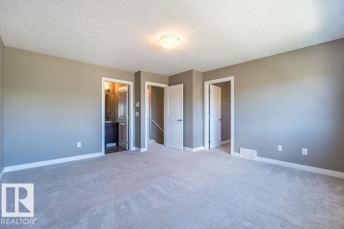 1080 Watt Promenade, Edmonton, AB - Indoor Photo Showing Other Room