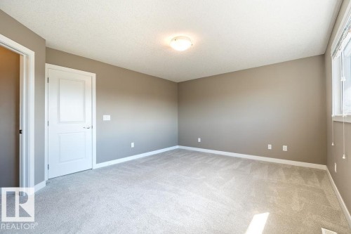 1080 Watt Promenade, Edmonton, AB - Indoor Photo Showing Other Room