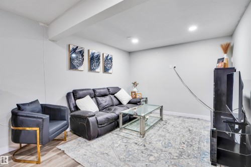 2743 Collins Crescent, Edmonton, AB - Indoor Photo Showing Basement