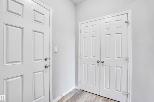 2743 Collins Crescent, Edmonton, AB - Indoor Photo Showing Other Room