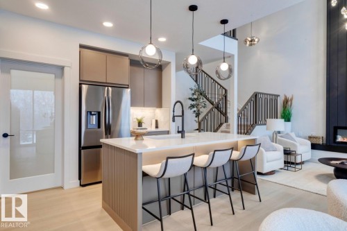 3280 Chernowski Way, Edmonton, AB - Indoor Photo Showing Kitchen With Upgraded Kitchen