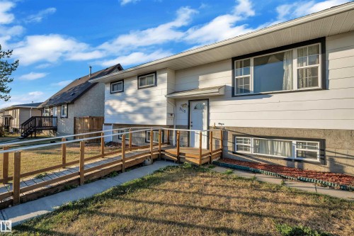 5118 17A Avenue, Edmonton, AB - Outdoor With Deck Patio Veranda