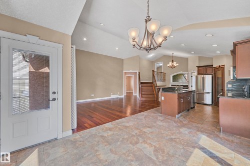 1213 Adamson Drive, Edmonton, AB - Indoor Photo Showing Kitchen