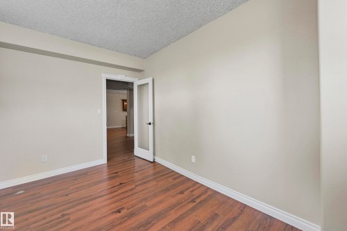 1213 Adamson Drive, Edmonton, AB - Indoor Photo Showing Other Room