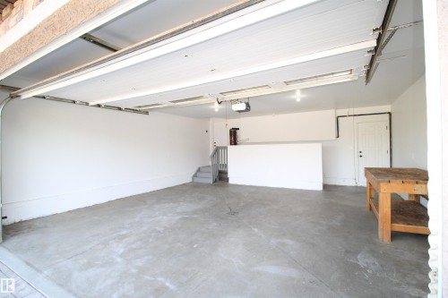 1213 Adamson Drive, Edmonton, AB - Indoor Photo Showing Garage