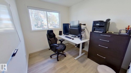 16466 104A Avenue, Edmonton, AB - Indoor Photo Showing Office