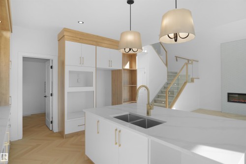 11 Trill Point(E), Spruce Grove, AB - Indoor Photo Showing Kitchen With Double Sink