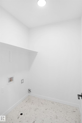 11 Trill Point(E), Spruce Grove, AB - Indoor