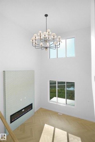 11 Trill Point(E), Spruce Grove, AB - Indoor Photo Showing Other Room