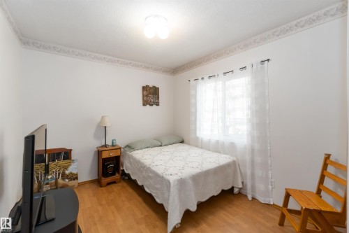 6209 Hwy 633, Rural Lac Ste. Anne County, AB - Indoor Photo Showing Bedroom