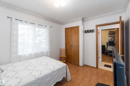 6209 Hwy 633, Rural Lac Ste. Anne County, AB - Indoor Photo Showing Bedroom