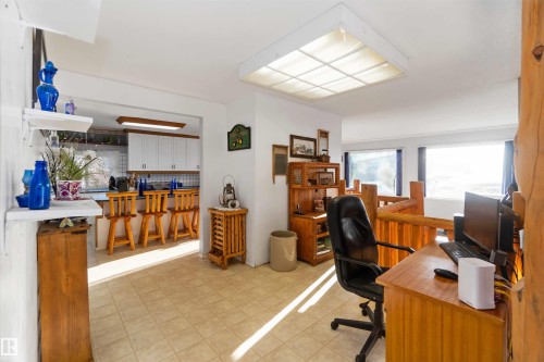 6209 Hwy 633, Rural Lac Ste. Anne County, AB - Indoor Photo Showing Office