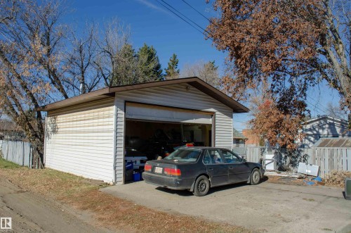 4617 55 Avenue, Wetaskiwin, AB - Outdoor