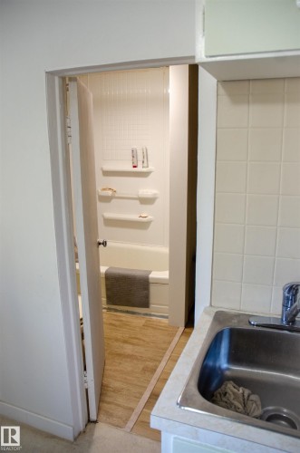 4617 55 Avenue, Wetaskiwin, AB - Indoor Photo Showing Other Room