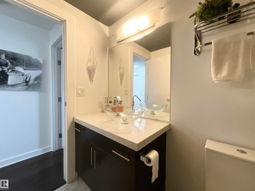 1504 10152 104 Street, Edmonton, AB - Indoor Photo Showing Bathroom