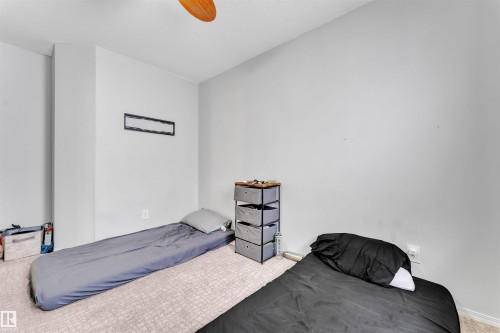 3307 24 Av Nw, Edmonton, AB - Indoor Photo Showing Bedroom