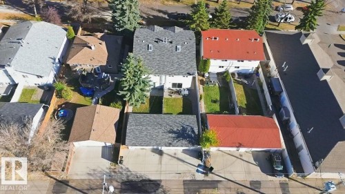 10718 122 Street, Edmonton, AB - Outdoor