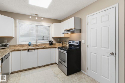 10718 122 Street, Edmonton, AB - Indoor Photo Showing Kitchen