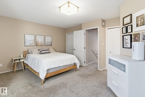 10718 122 Street, Edmonton, AB - Indoor Photo Showing Bedroom