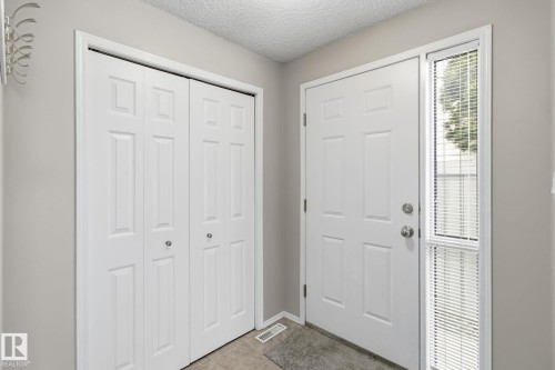 10718 122 Street, Edmonton, AB - Indoor Photo Showing Other Room