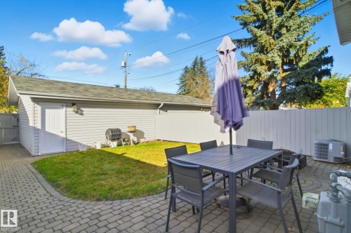 10718 122 Street, Edmonton, AB - Outdoor