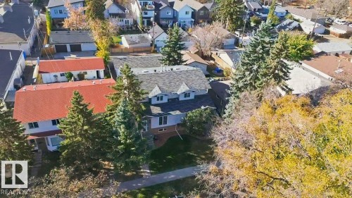 10718 122 Street, Edmonton, AB - Outdoor