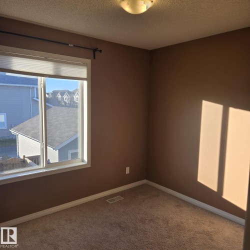 7315 22 Avenue, Edmonton, AB - Indoor Photo Showing Other Room