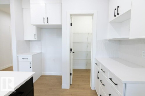 2832 65 Street, Edmonton, AB - Indoor