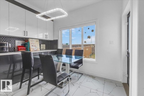 1325 20 Street, Edmonton, AB - Indoor