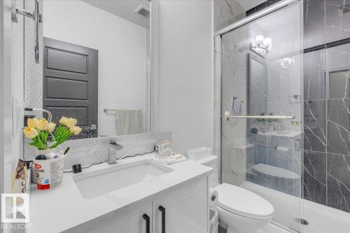 1325 20 Street, Edmonton, AB - Indoor Photo Showing Bathroom