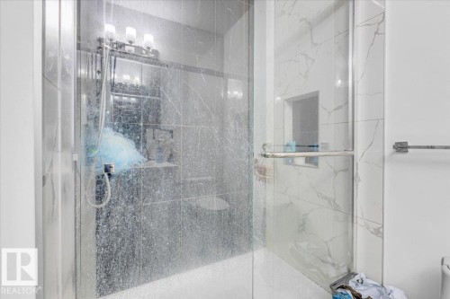 1325 20 Street, Edmonton, AB - Indoor Photo Showing Bathroom