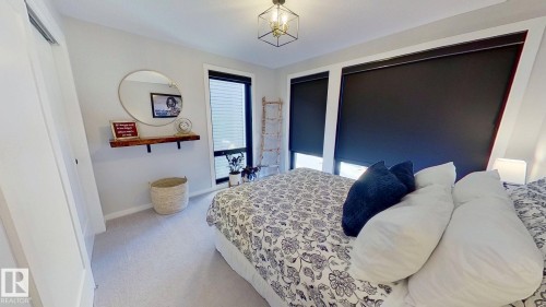 42 1304 Rutherford Road, Edmonton, AB - Indoor Photo Showing Bedroom