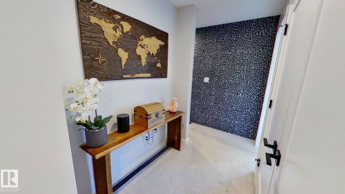 42 1304 Rutherford Road, Edmonton, AB - Indoor Photo Showing Other Room