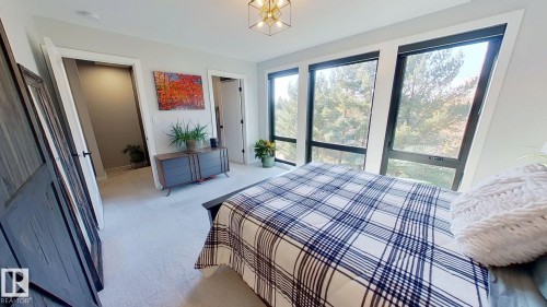 42 1304 Rutherford Road, Edmonton, AB - Indoor Photo Showing Bedroom